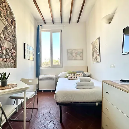 Warm Retreat In The Heart Of Cls Station Apartment *